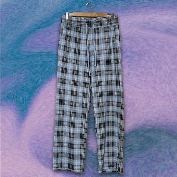 ♥︎ Plaid Pyjama Pants ♥︎ - Picture 1 of 4
